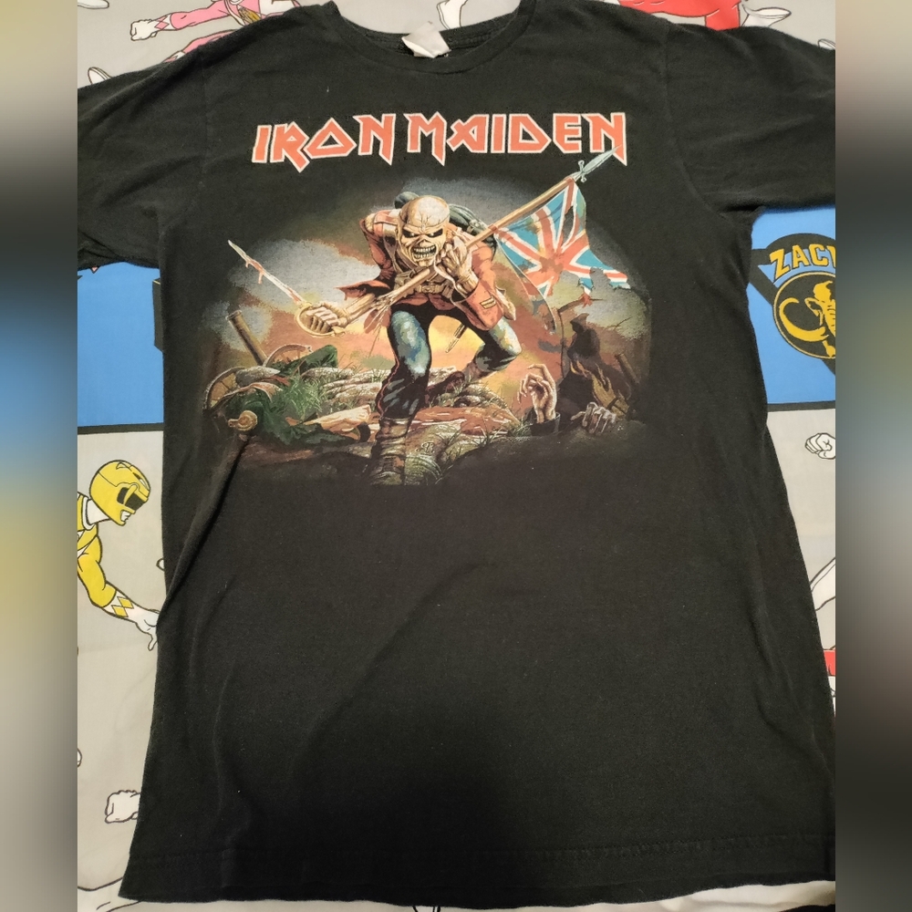 Iron Maiden Shirt British UK Flag Skull Distressed Heavy Metal Band Size Medium